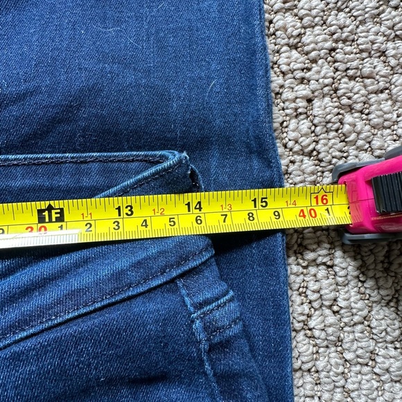 A12- Levi Red Tab 711 Skinny Jeans Dark Wash sz 27 - Picture 3 of 6